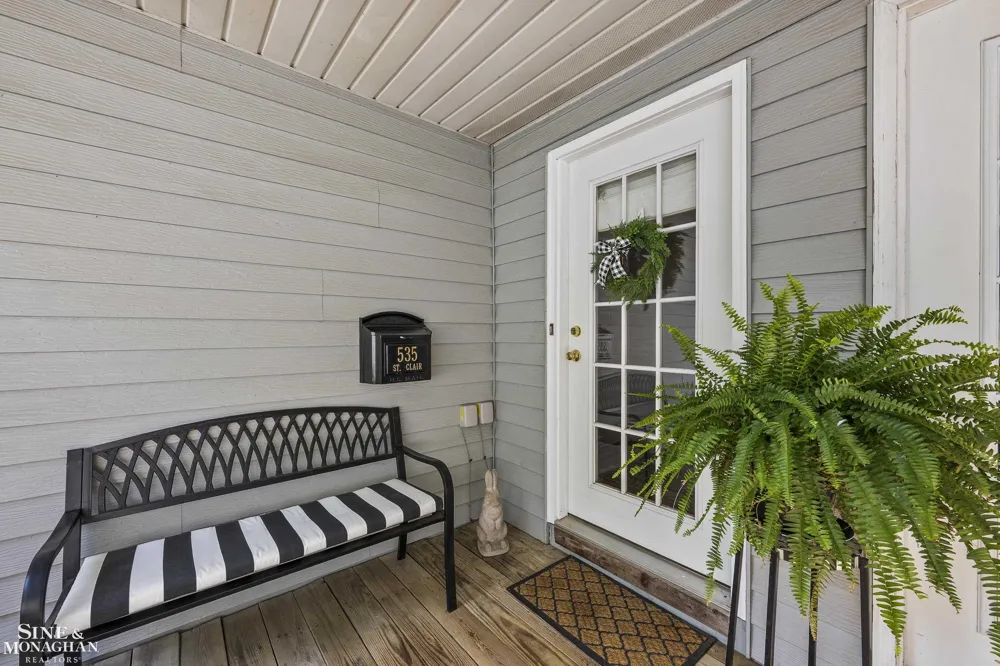 535 Saint Clair Street Grosse Pointe City, MI 48230