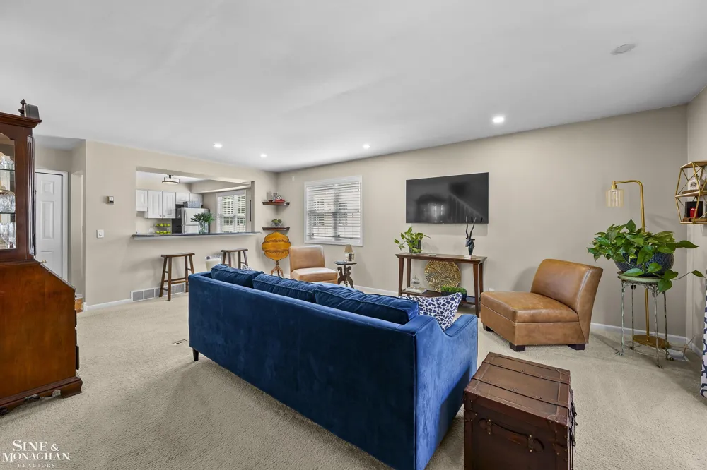 535 Saint Clair Street Grosse Pointe City, MI 48230
