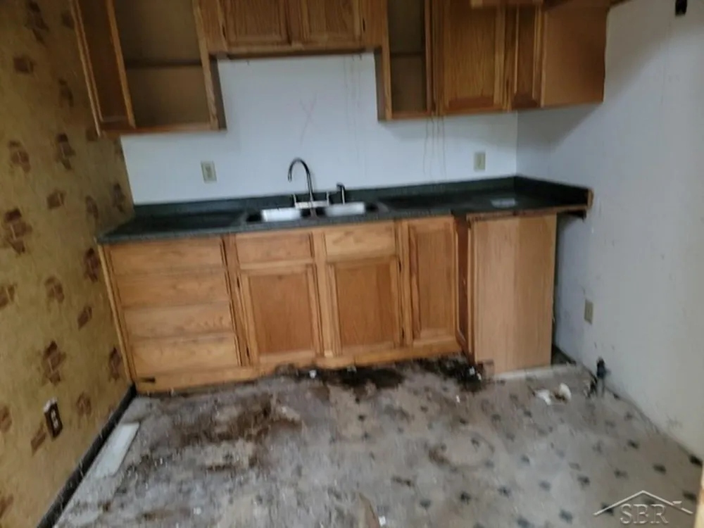 4768 Clunie Street Saginaw Charter Township, MI 48638