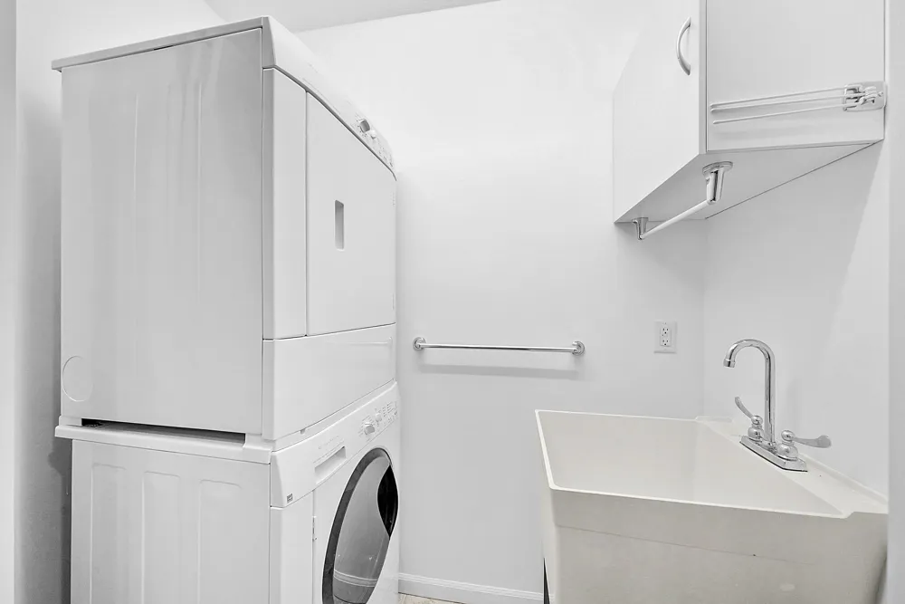 1006 E State Street Traverse City City, MI 49686