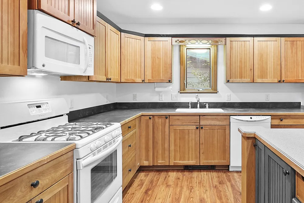 1006 E State Street Traverse City City, MI 49686