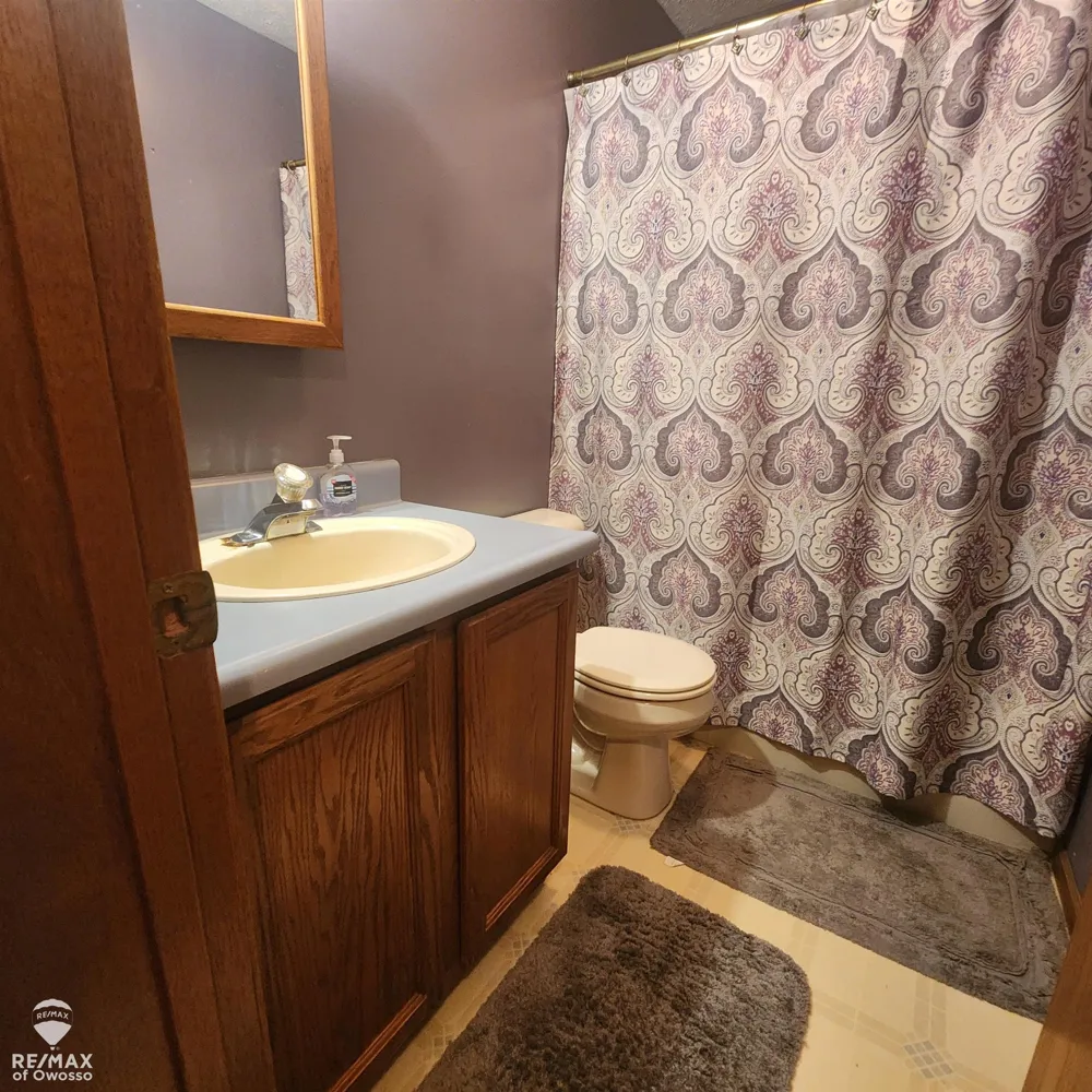 21717 Hawthorn Court Macomb Township, MI 48404