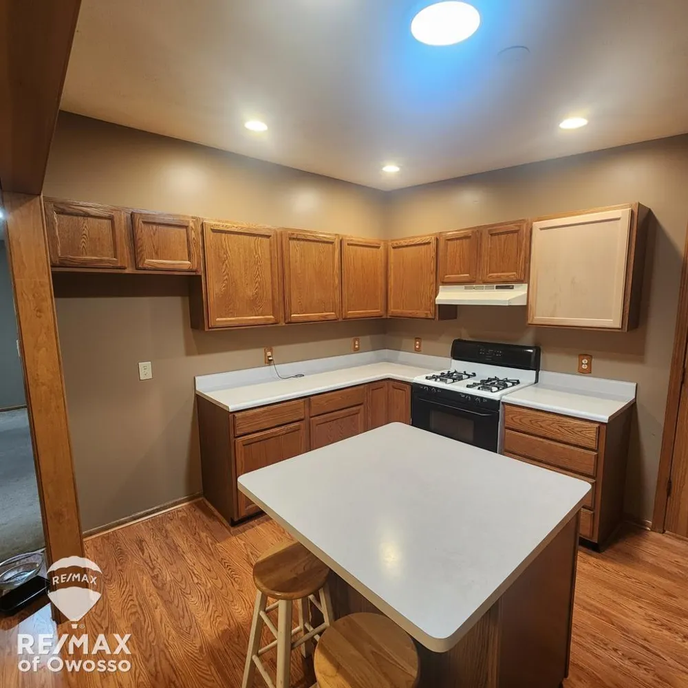 21717 Hawthorn Court Macomb Township, MI 48404