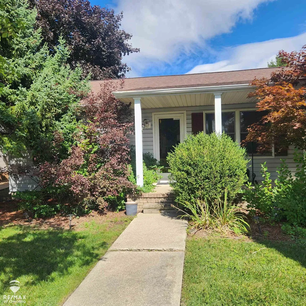 21717 Hawthorn Court Macomb Township, MI 48404