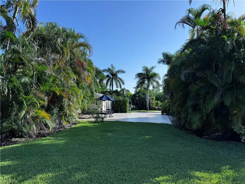 Gray Eagle Parkway Labelle, FL 33935