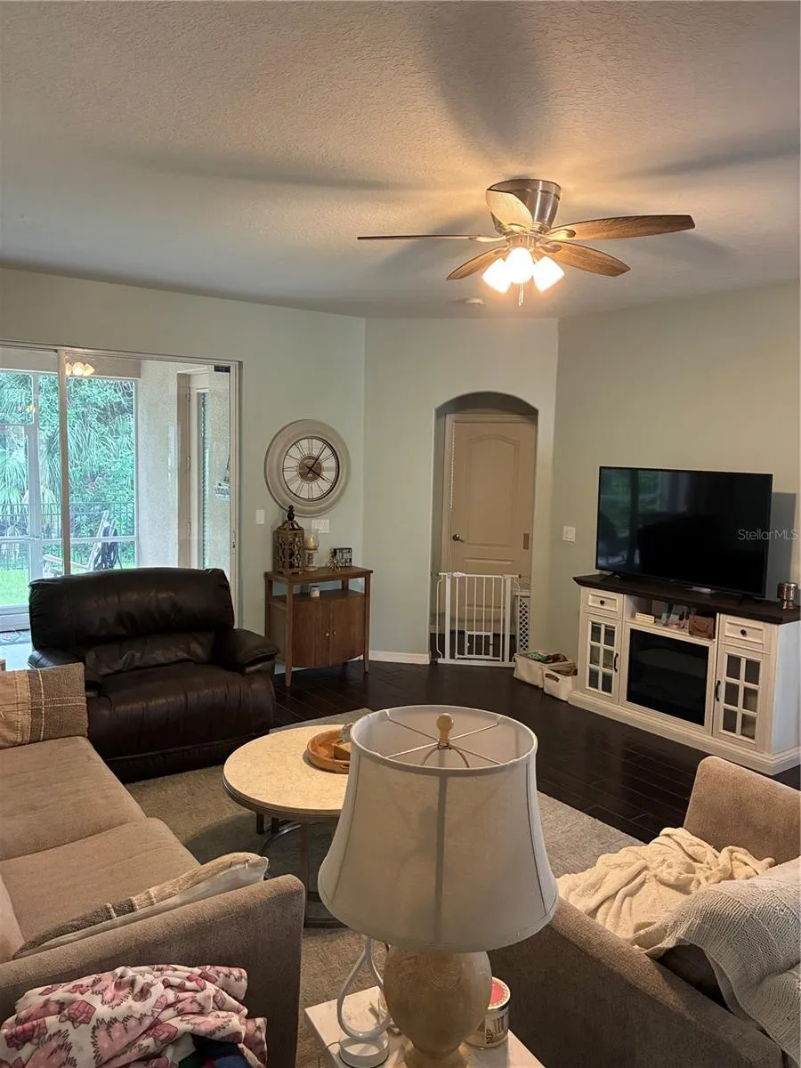 8872 FOUNDERS CIRCLE Palmetto, FL 34221