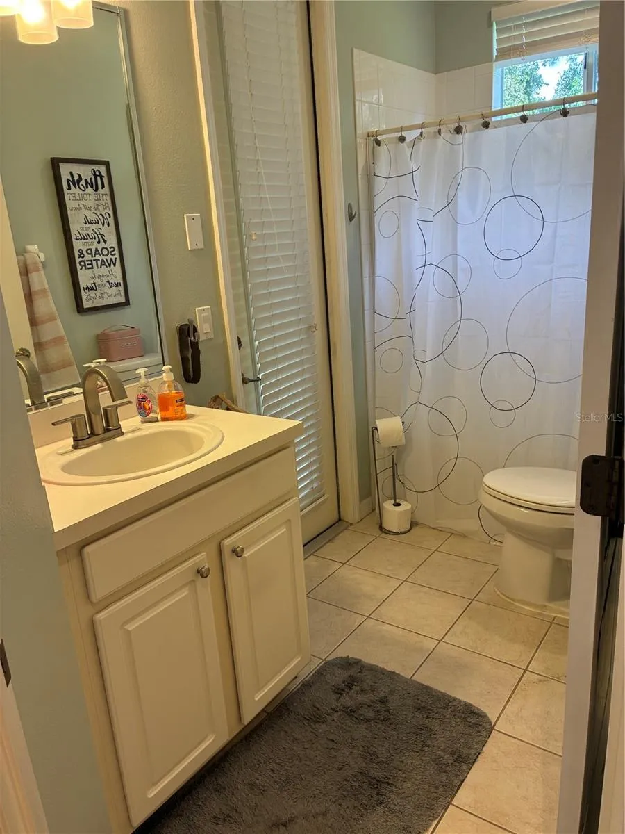 8872 FOUNDERS CIRCLE Palmetto, FL 34221