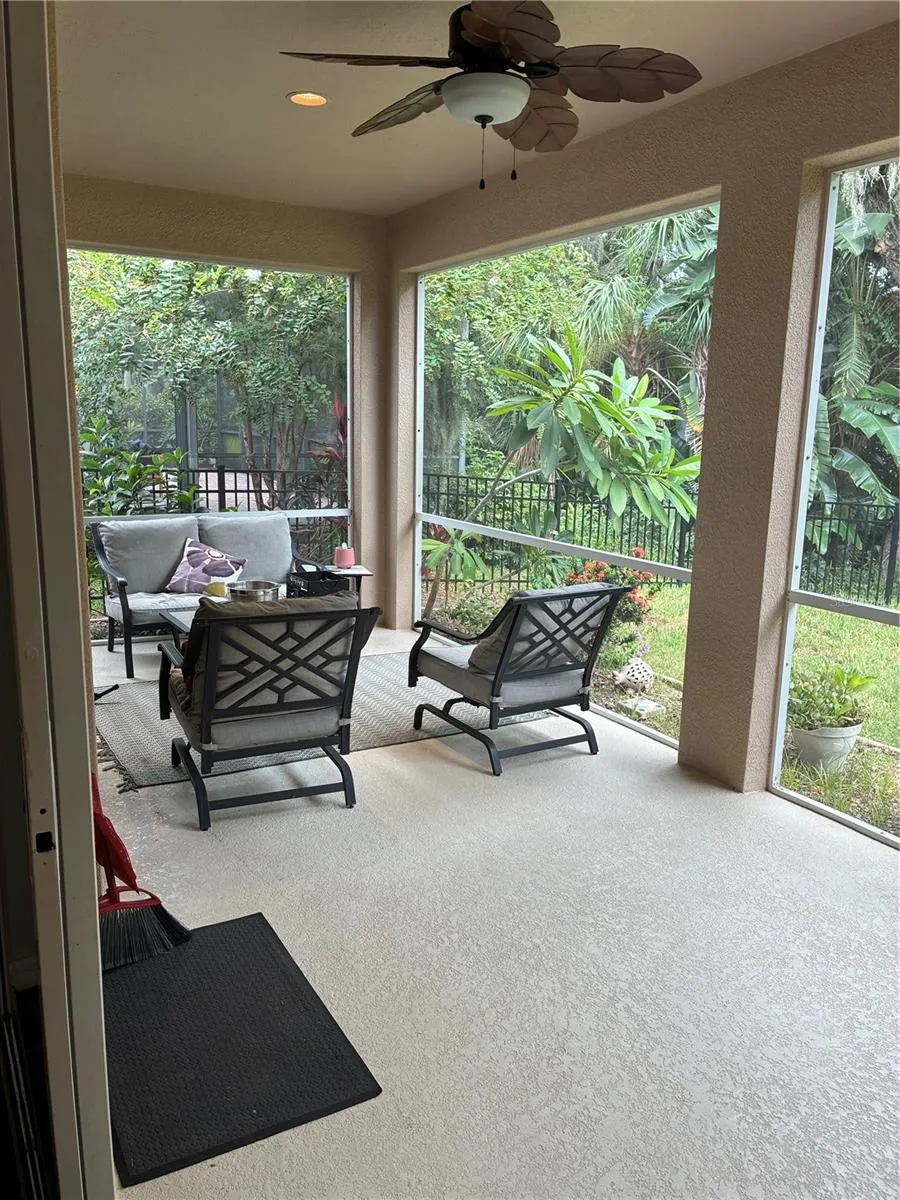 8872 FOUNDERS CIRCLE Palmetto, FL 34221