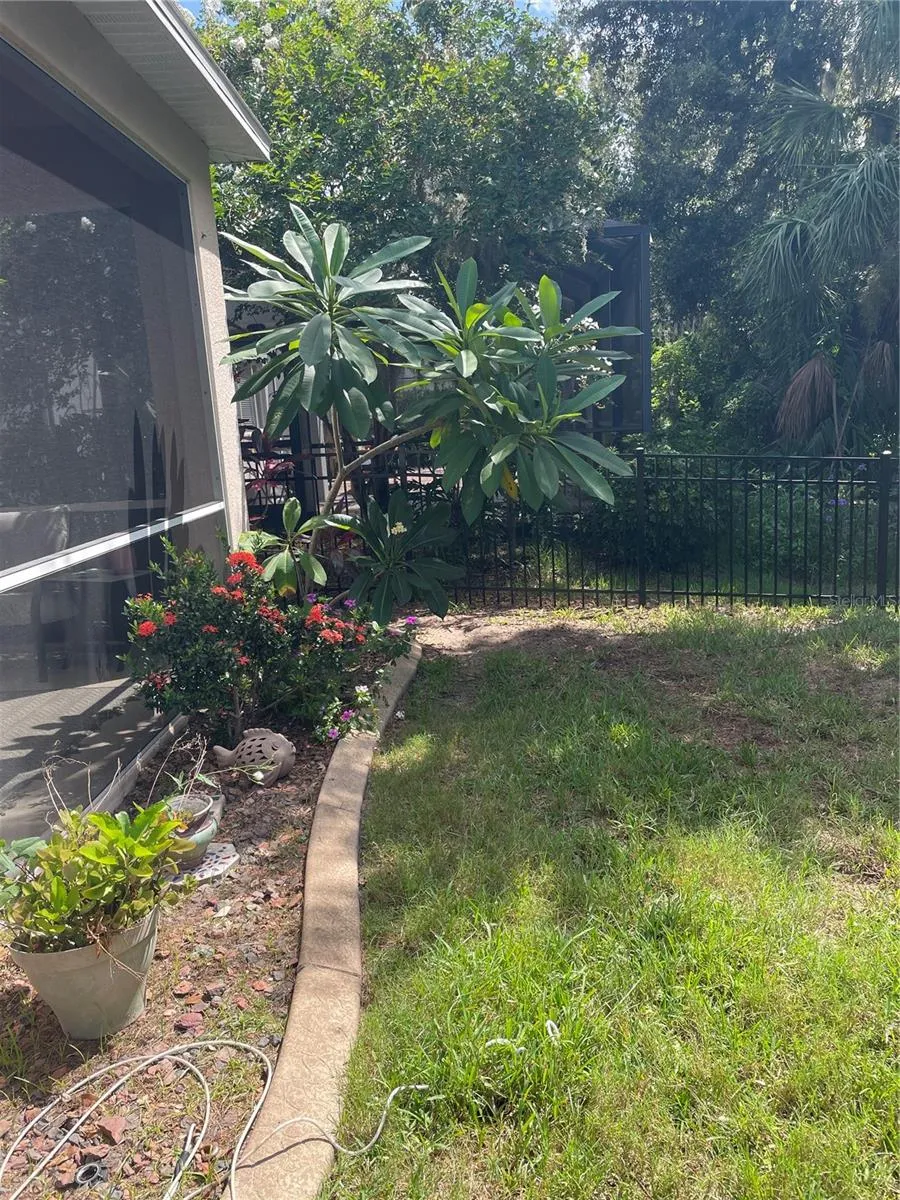 8872 FOUNDERS CIRCLE Palmetto, FL 34221