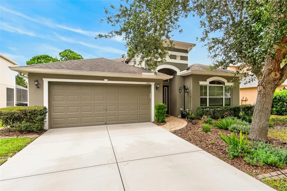 11231 BELLE HAVEN DRIVE New Port Richey, FL 34654