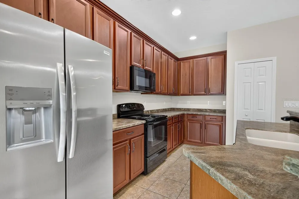 11231 BELLE HAVEN DRIVE New Port Richey, FL 34654