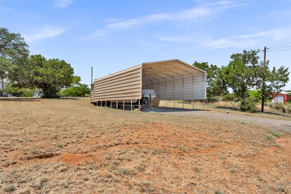 386 Lake Loop Tow, TX 78672