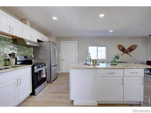 1165 Stagecoach Trail Lyons, CO 80540