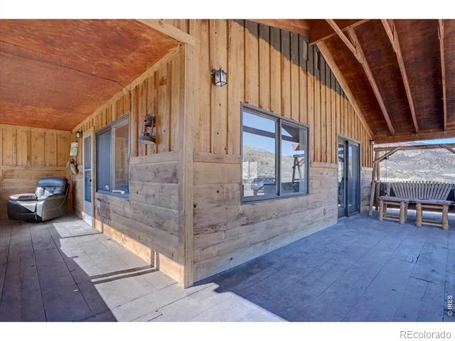 1165 Stagecoach Trail Lyons, CO 80540
