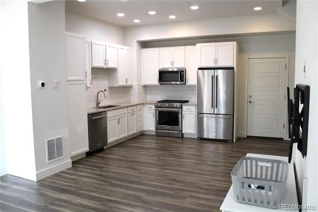 2214 Central Park Way Superior, CO 80027
