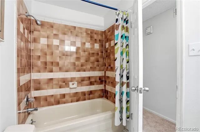 6740 Devinney Street Arvada, CO 80004