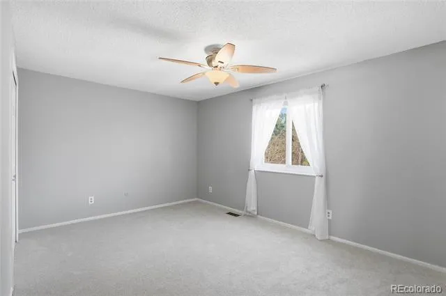 6740 Devinney Street Arvada, CO 80004