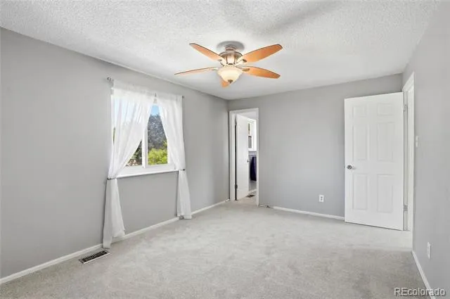 6740 Devinney Street Arvada, CO 80004
