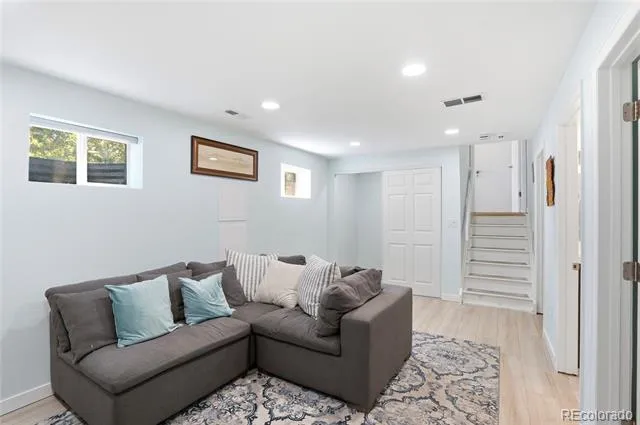 6740 Devinney Street Arvada, CO 80004