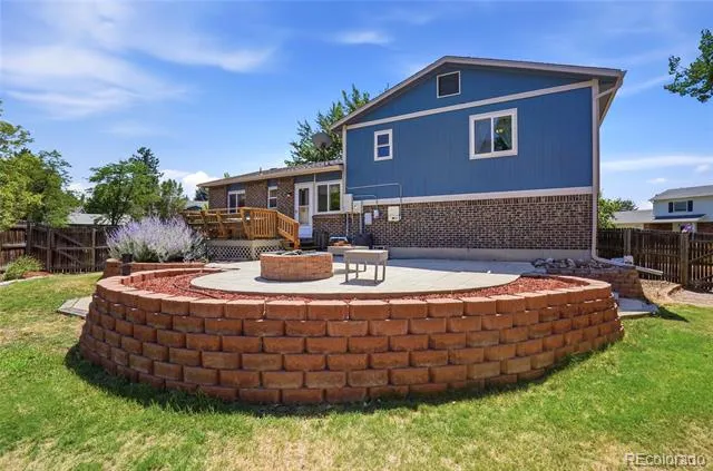 6740 Devinney Street Arvada, CO 80004