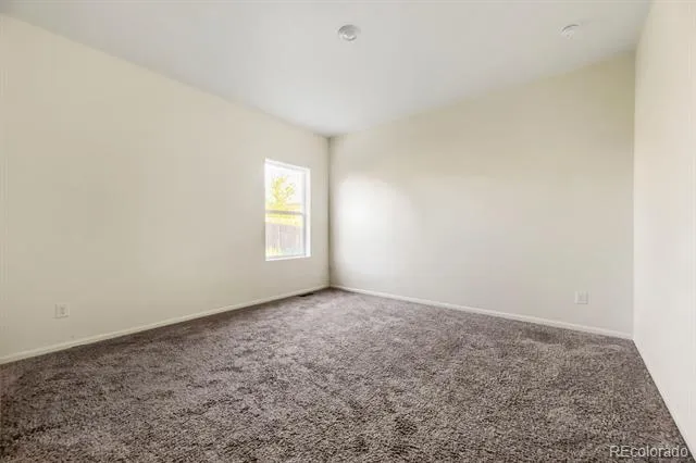 311 Maple Street Bennett, CO 80102