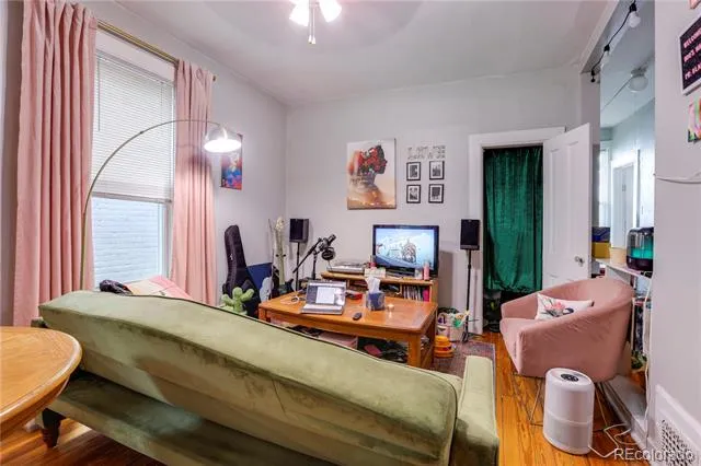 2105 E 16th Avenue Denver, CO 80206
