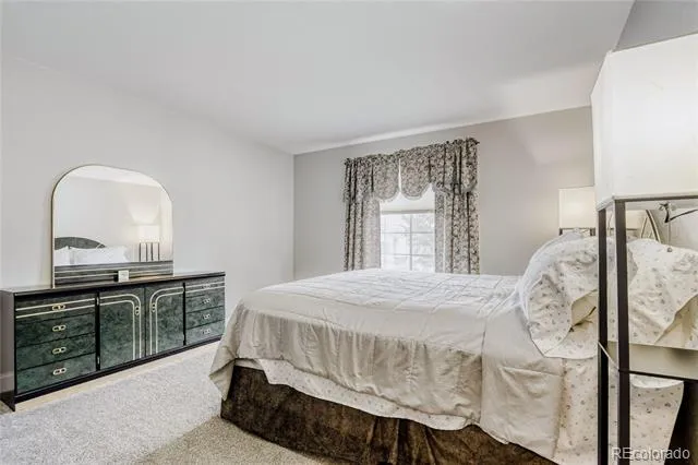 9853 Salford Lane Littleton, CO 80126