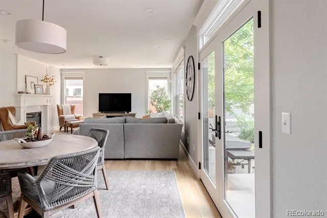 8657 Devinney Street Arvada, CO 80005