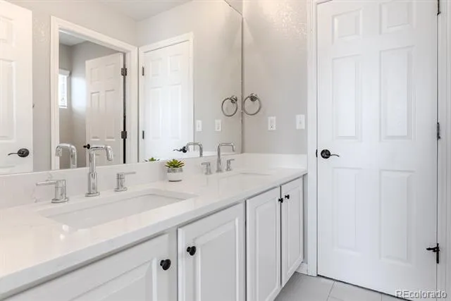 8657 Devinney Street Arvada, CO 80005