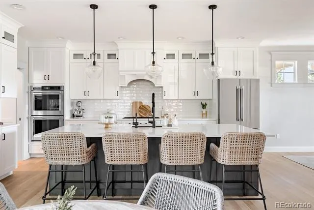 8657 Devinney Street Arvada, CO 80005