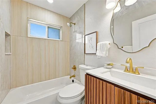 1430 Locust Place Thornton, CO 80229