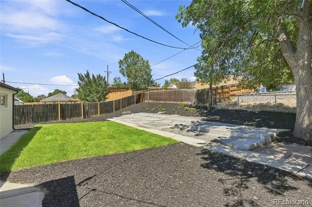 1430 Locust Place Thornton, CO 80229