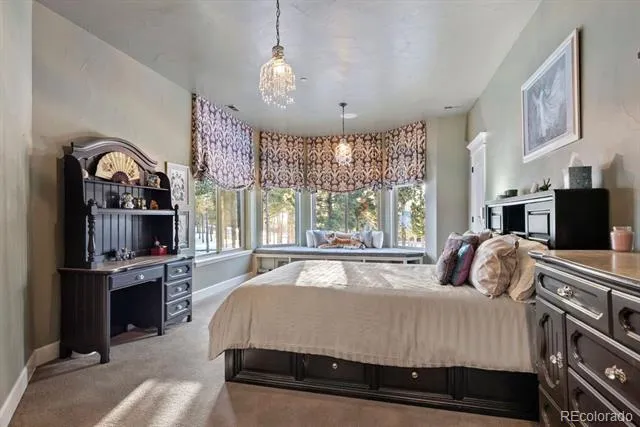 4455 Foxchase Way Colorado Springs, CO 80908