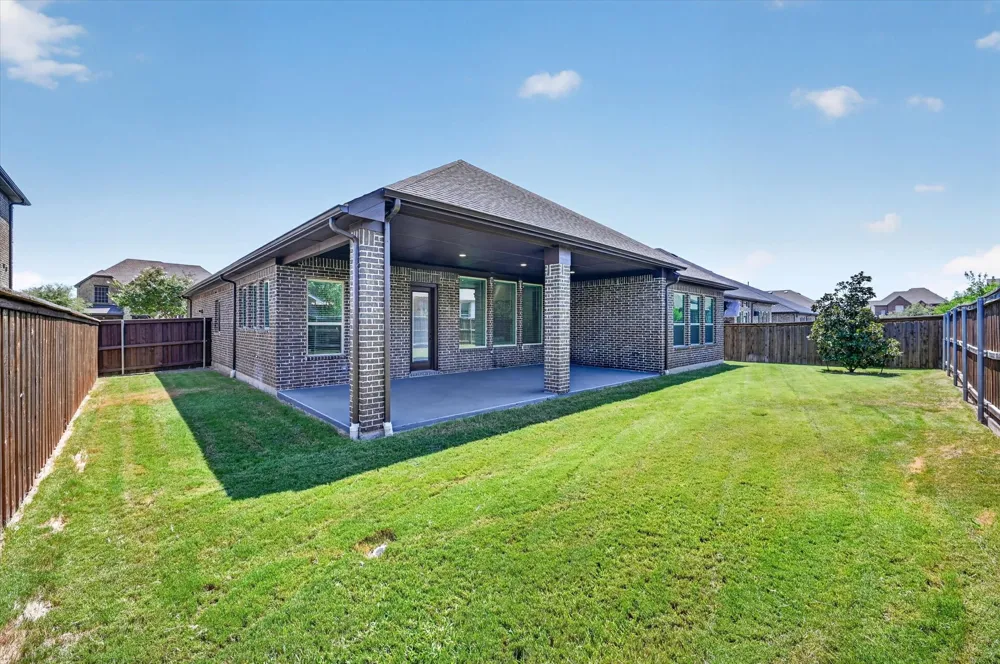 2807 Carrington Drive Mansfield, TX 76063