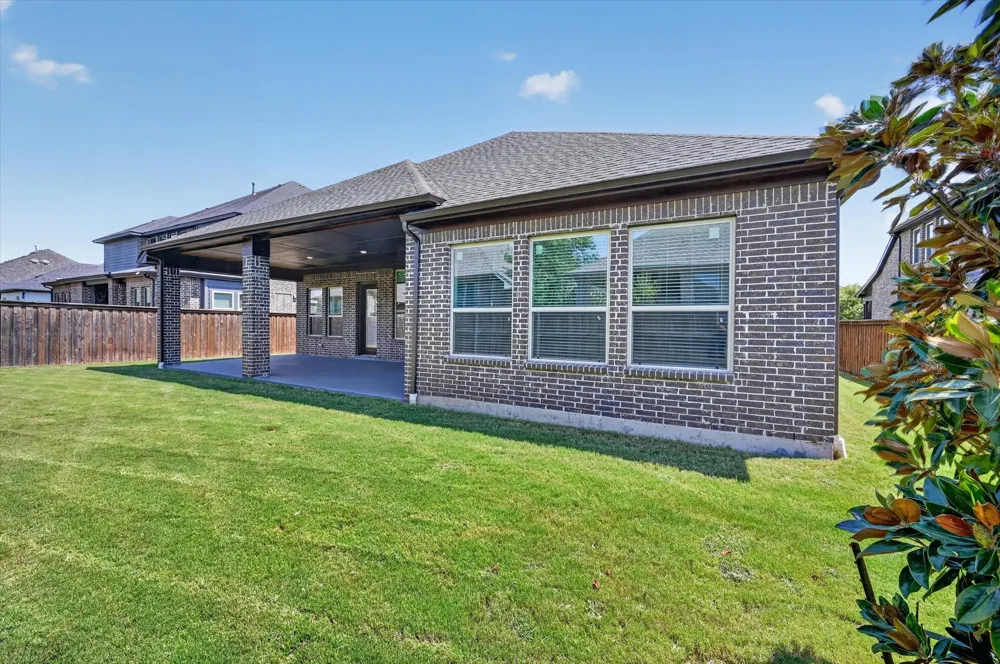 2807 Carrington Drive Mansfield, TX 76063