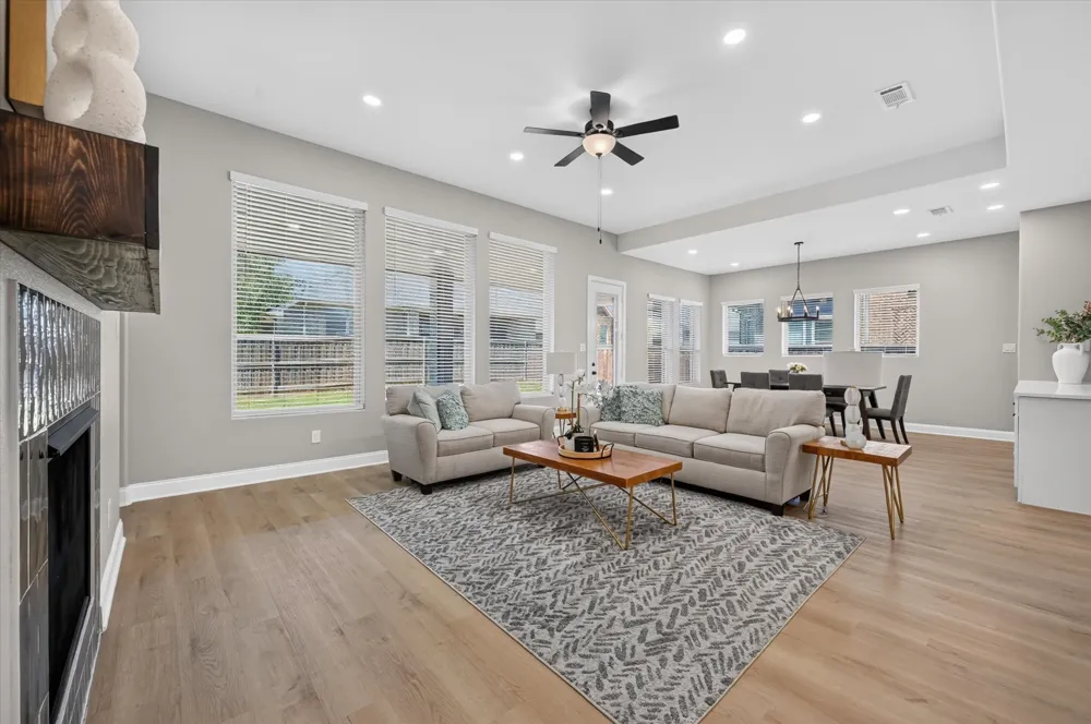 2807 Carrington Drive Mansfield, TX 76063
