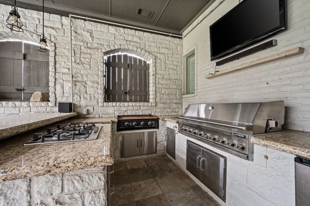 1705 Bison Meadow Lane Heath, TX 75032