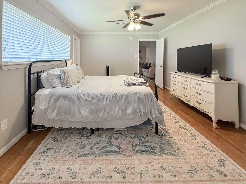 315 Pine Street Lake Jackson, TX 77566