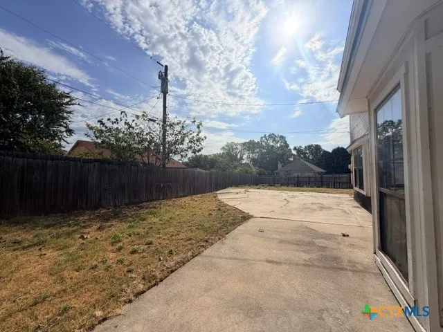 2201 Woodlands Drive Killeen, TX 76549