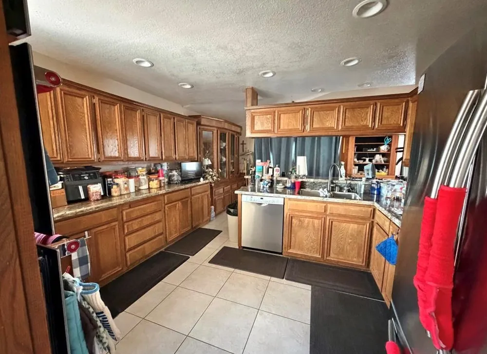 2010 W san Marcos Boulevard #67 San Marcos, CA 92078