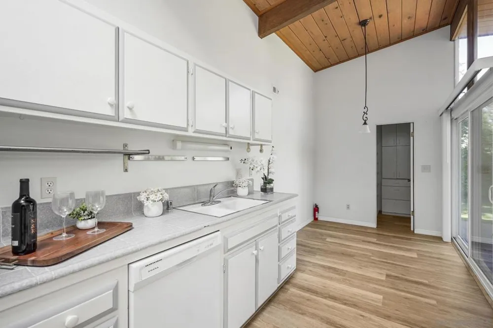 5532 Soderblom Ct San Diego, CA 92122