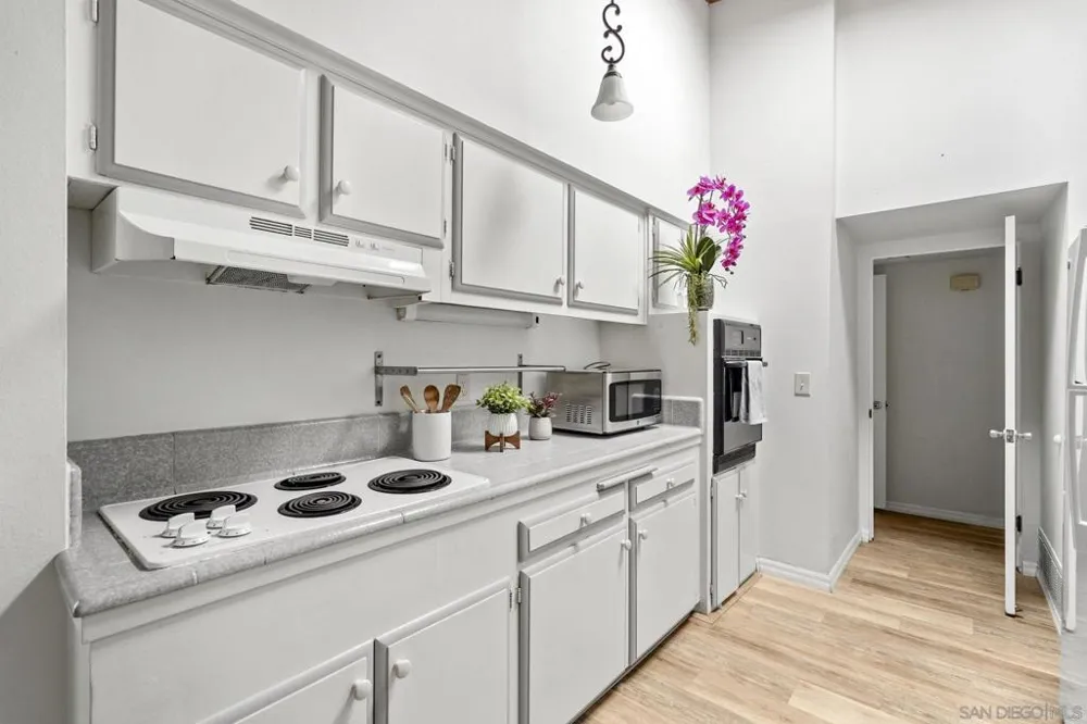5532 Soderblom Ct San Diego, CA 92122