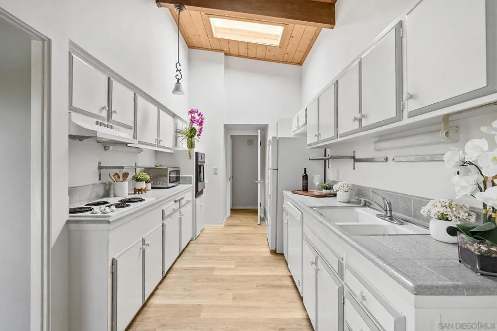 5532 Soderblom Ct San Diego, CA 92122