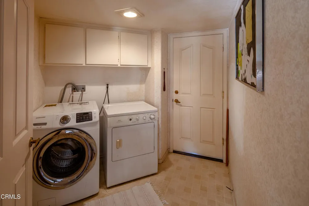 1601 Holly Avenue Oxnard, CA 93036