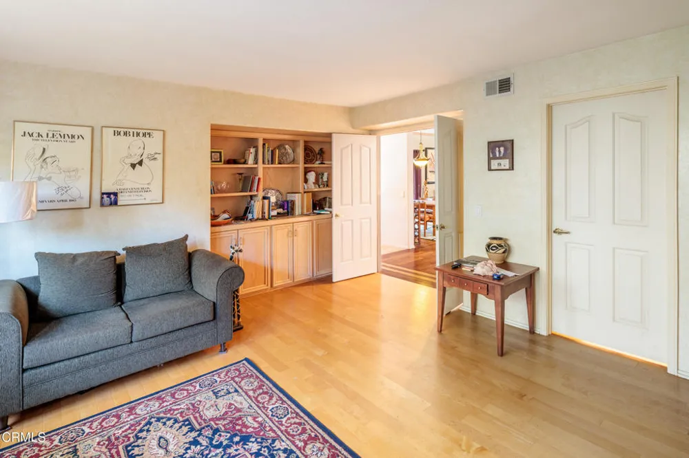 1601 Holly Avenue Oxnard, CA 93036