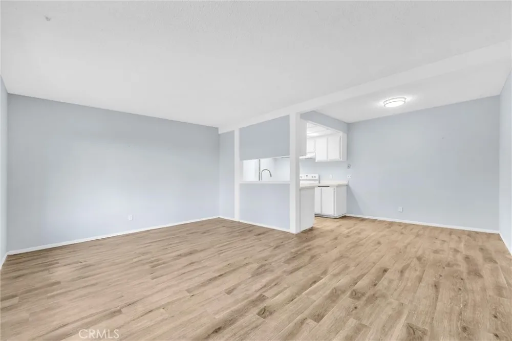 1735 E Washington #B28 Colton, CA 92324