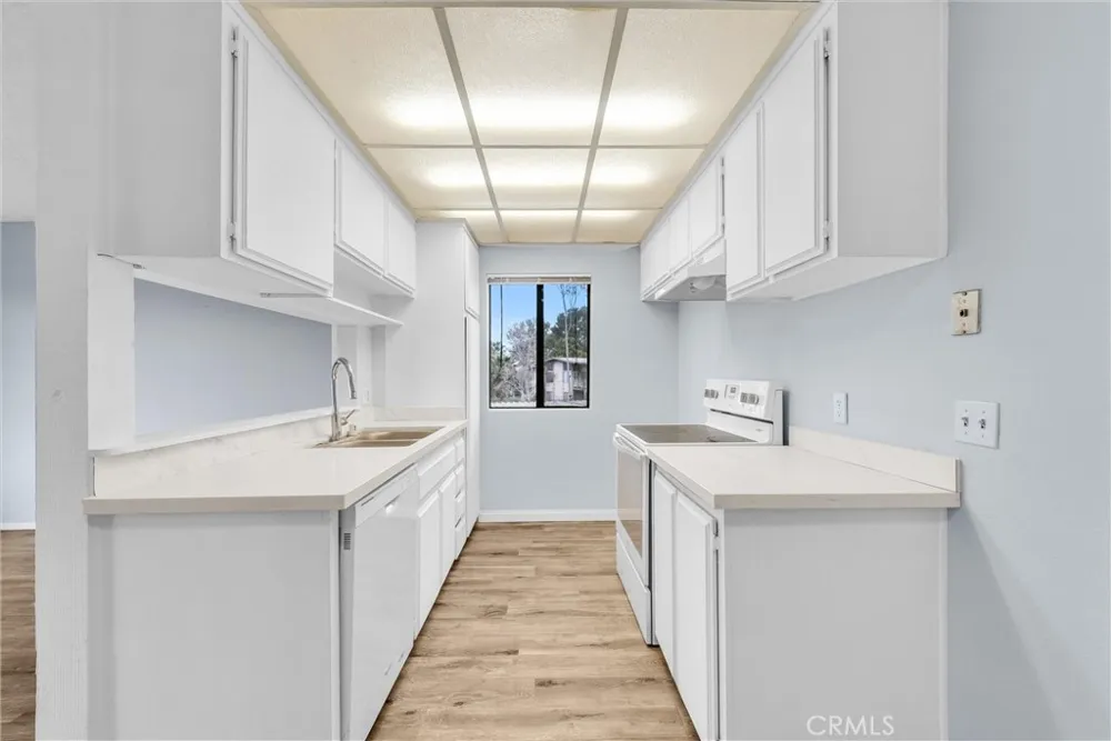 1735 E Washington #B28 Colton, CA 92324