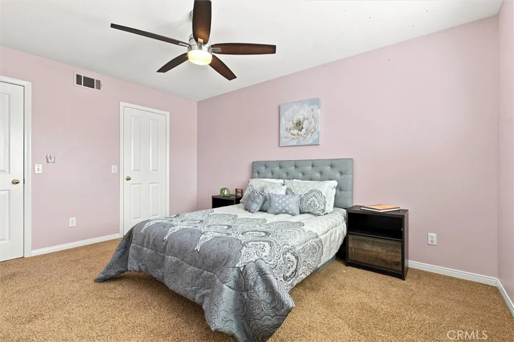 11 Kirkland Irvine, CA 92602