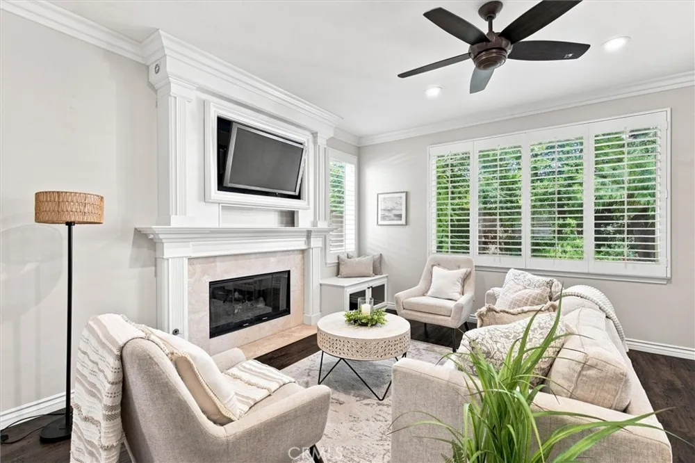 11 Kirkland Irvine, CA 92602