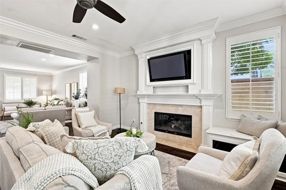 11 Kirkland Irvine, CA 92602